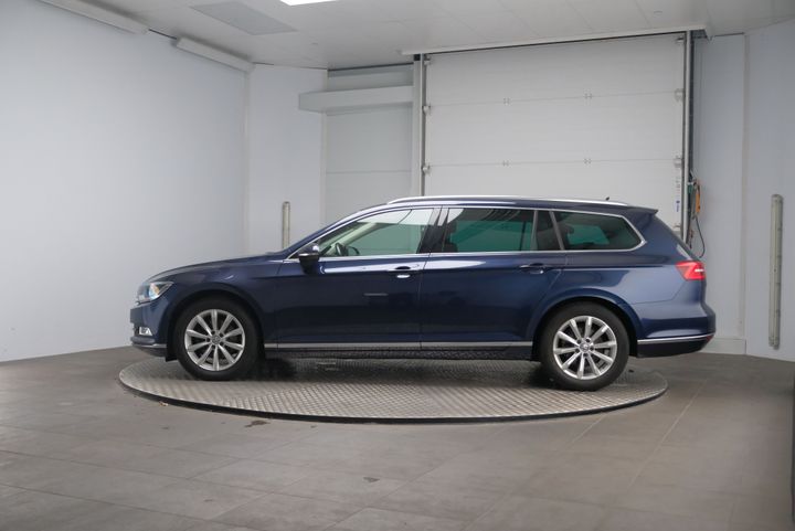 Photo 2 VIN: WVWZZZ3CZGE089891 - VOLKSWAGEN PASSAT 