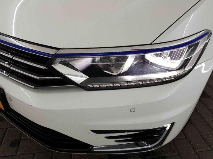 Photo 15 VIN: WVWZZZ3CZGE091288 - VOLKSWAGEN PASSAT 