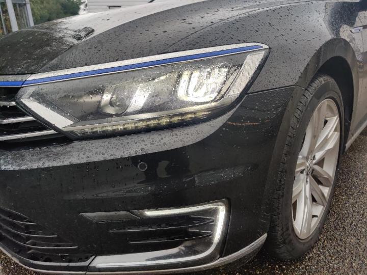 Photo 11 VIN: WVWZZZ3CZGE091519 - VOLKSWAGEN PASSAT 