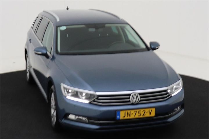 Photo 2 VIN: WVWZZZ3CZGE093101 - VOLKSWAGEN PASSAT 