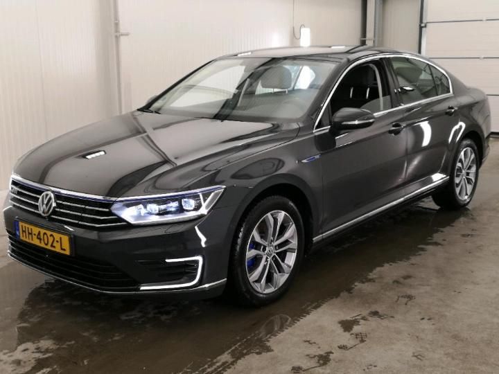 Photo 1 VIN: WVWZZZ3CZGE094291 - VOLKSWAGEN PASSAT 