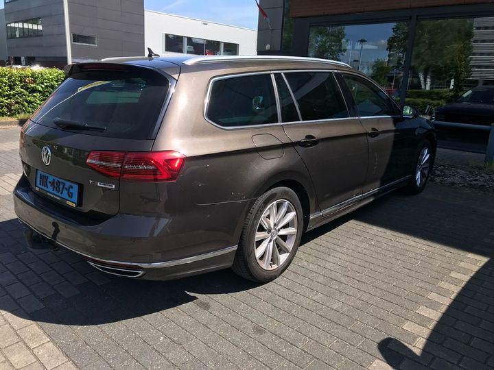 Photo 3 VIN: WVWZZZ3CZGE098940 - VOLKSWAGEN PASSAT 