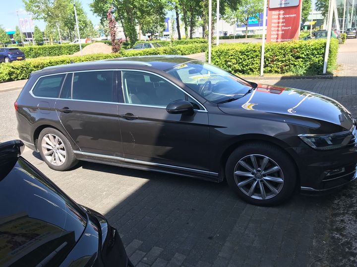 Photo 4 VIN: WVWZZZ3CZGE098940 - VOLKSWAGEN PASSAT 