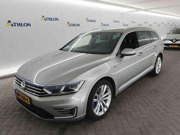 Photo 1 VIN: WVWZZZ3CZGE103170 - VOLKSWAGEN PASSAT 