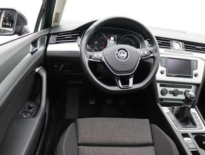 Photo 9 VIN: WVWZZZ3CZGE106756 - VOLKSWAGEN PASSAT 