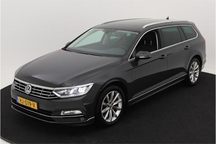 Photo 1 VIN: WVWZZZ3CZGE110049 - VOLKSWAGEN PASSAT 