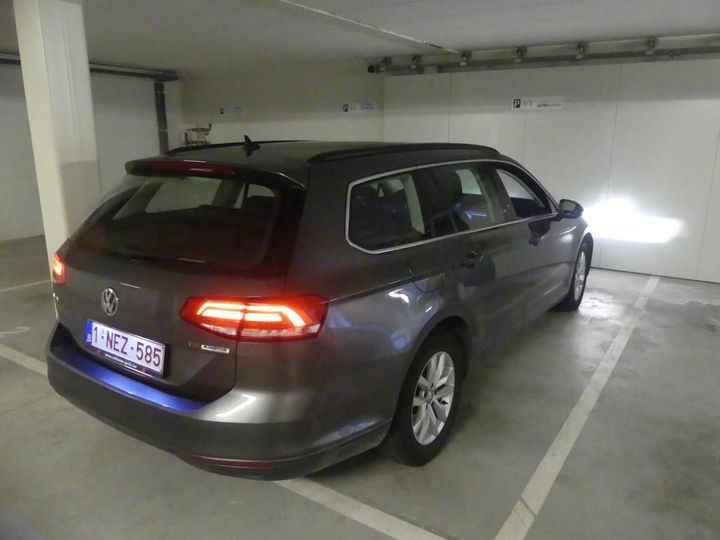 Photo 2 VIN: WVWZZZ3CZGE111138 - VOLKSWAGEN PASSAT 