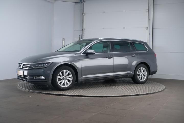 Photo 1 VIN: WVWZZZ3CZGE112088 - VOLKSWAGEN PASSAT 