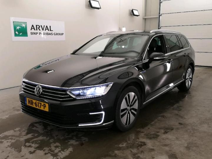 Photo 1 VIN: WVWZZZ3CZGE116789 - VOLKSWAGEN PASSAT 