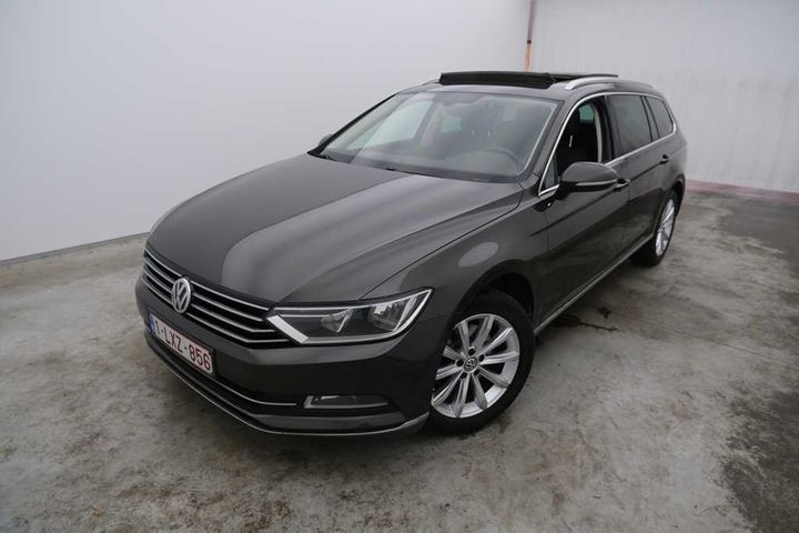 Photo 1 VIN: WVWZZZ3CZGE117152 - VOLKSWAGEN PASSAT 