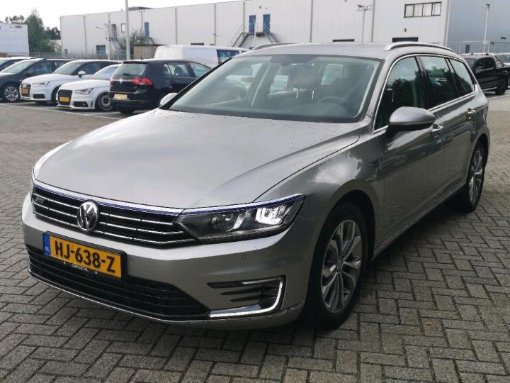 Photo 1 VIN: WVWZZZ3CZGE117908 - VOLKSWAGEN PASSAT 