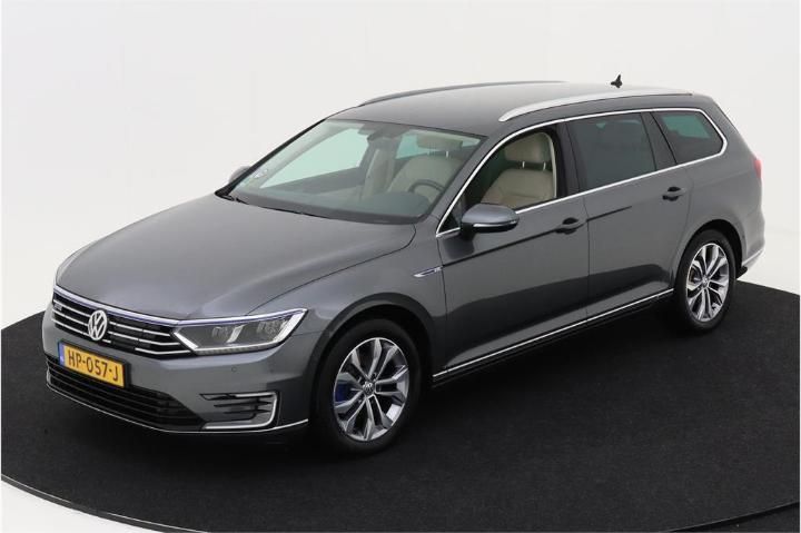 Photo 1 VIN: WVWZZZ3CZGE121799 - VOLKSWAGEN PASSAT 