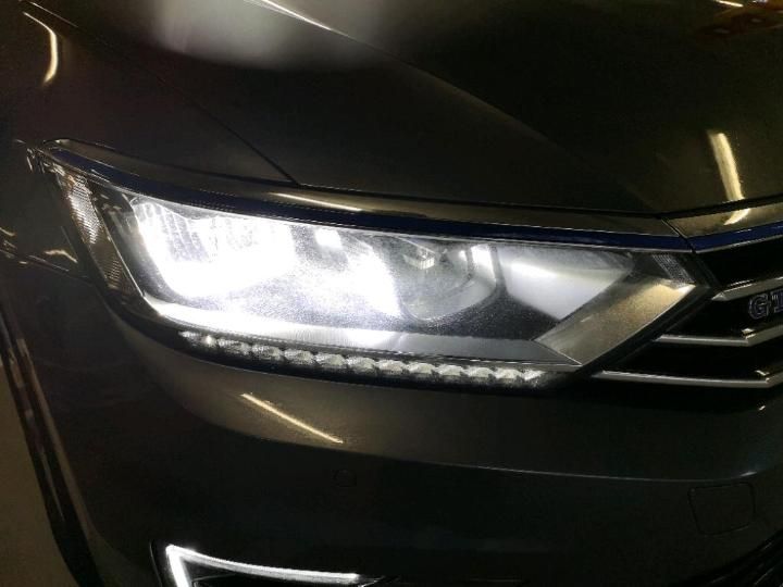 Photo 11 VIN: WVWZZZ3CZGE121799 - VOLKSWAGEN PASSAT 