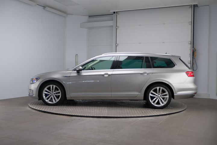 Photo 2 VIN: WVWZZZ3CZGE122518 - VOLKSWAGEN PASSAT 