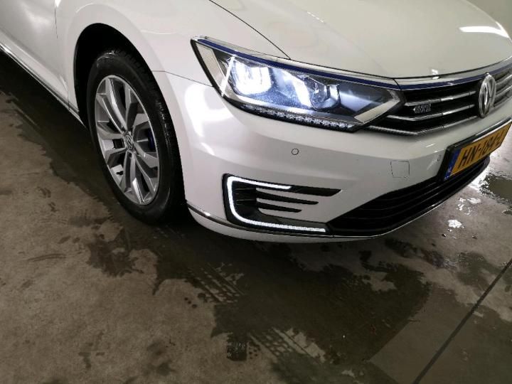 Photo 17 VIN: WVWZZZ3CZGE123529 - VOLKSWAGEN PASSAT 