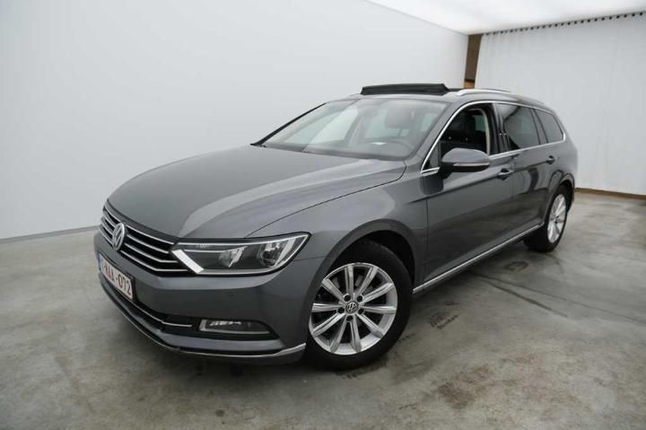 Photo 1 VIN: WVWZZZ3CZGE125801 - VOLKSWAGEN PASSAT 