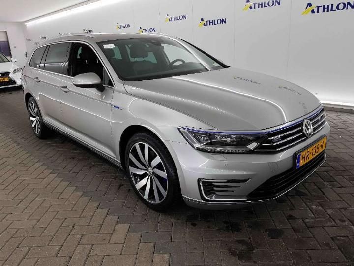 Photo 2 VIN: WVWZZZ3CZGE132683 - VOLKSWAGEN PASSAT 