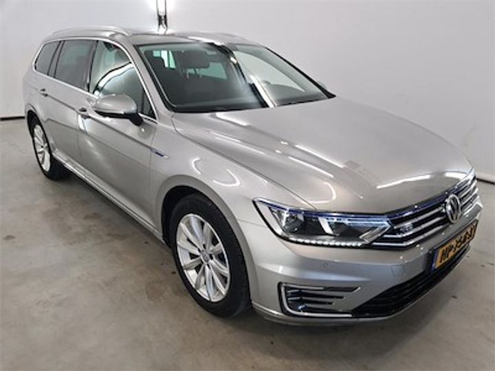 Photo 4 VIN: WVWZZZ3CZGE133773 - VOLKSWAGEN PASSAT 