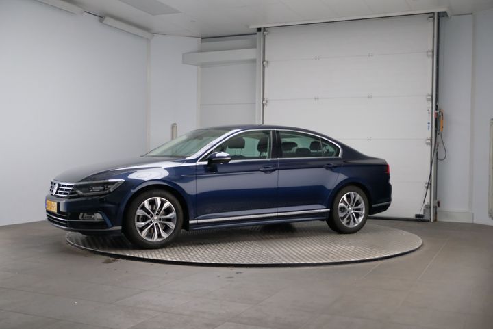 Photo 1 VIN: WVWZZZ3CZGE137912 - VOLKSWAGEN PASSAT 