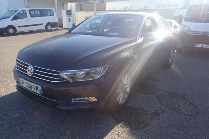 Photo 1 VIN: WVWZZZ3CZGE137952 - VOLKSWAGEN PASSAT 