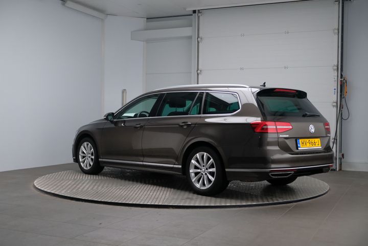 Photo 3 VIN: WVWZZZ3CZGE140570 - VOLKSWAGEN PASSAT 