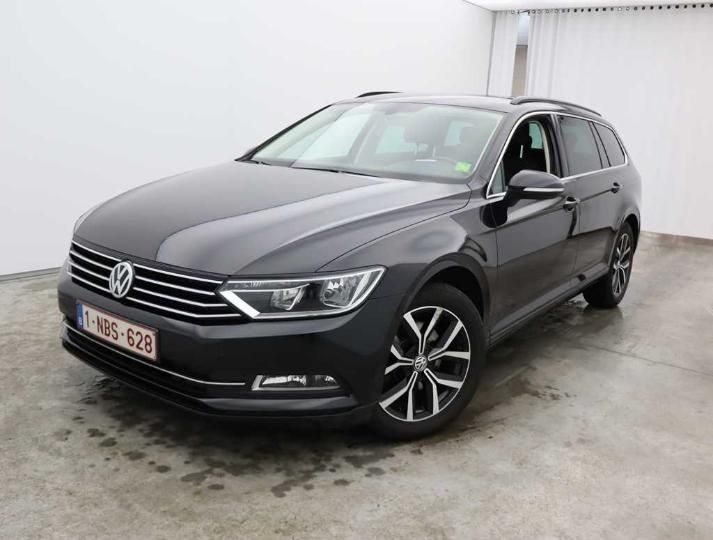 Photo 1 VIN: WVWZZZ3CZGE142119 - VOLKSWAGEN PASSAT 