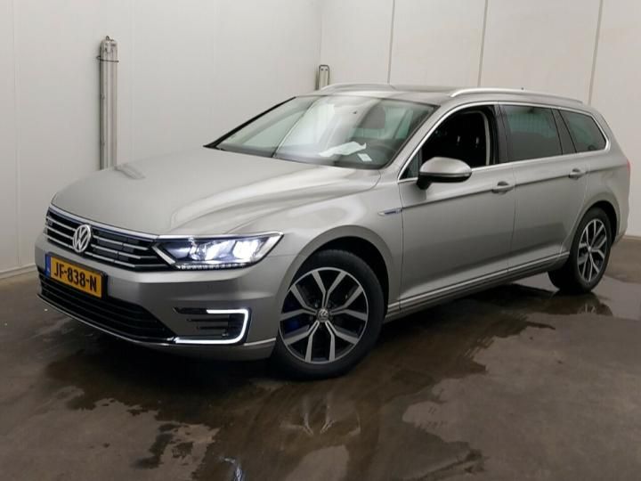 Photo 1 VIN: WVWZZZ3CZGE144637 - VOLKSWAGEN PASSAT 