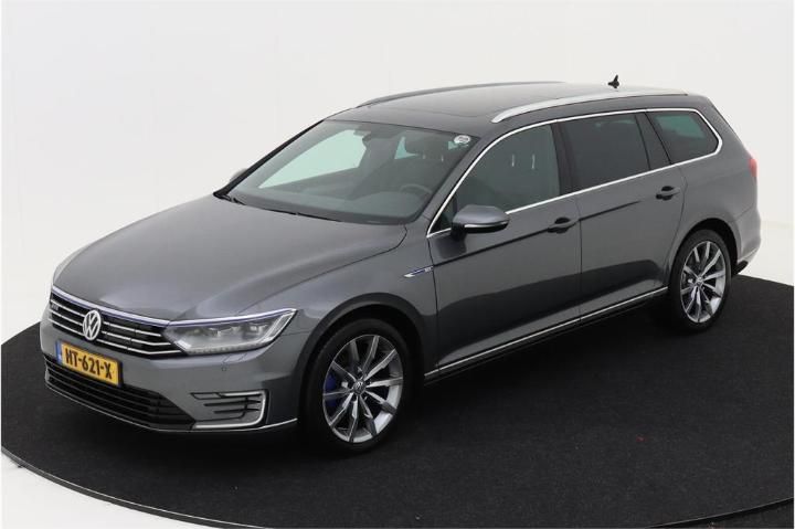 Photo 1 VIN: WVWZZZ3CZGE145755 - VOLKSWAGEN PASSAT 