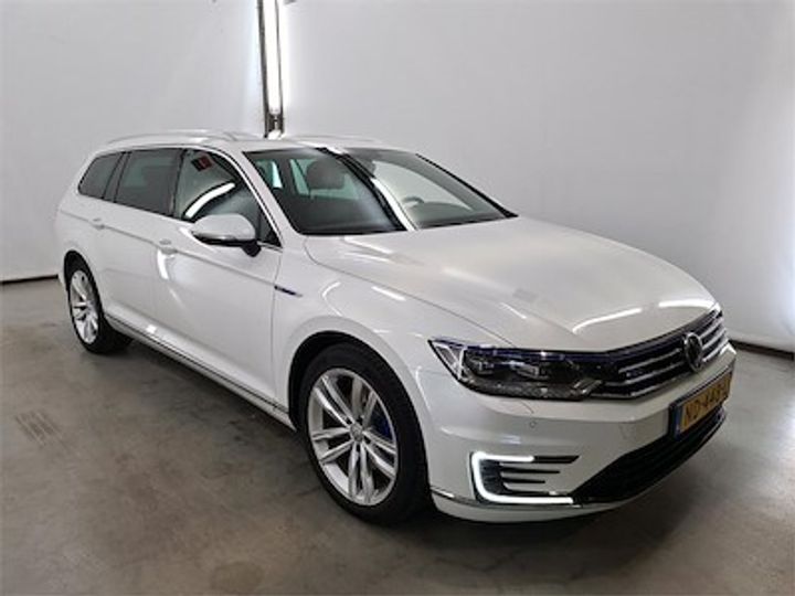 Photo 4 VIN: WVWZZZ3CZGE147206 - VOLKSWAGEN PASSAT 