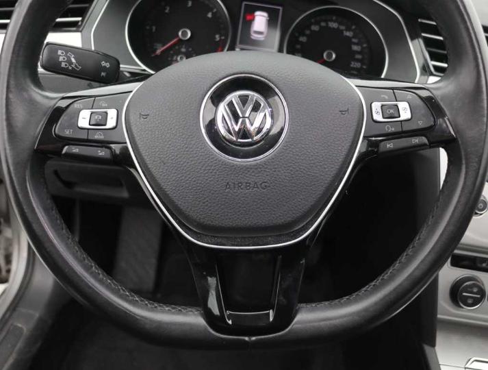 Photo 27 VIN: WVWZZZ3CZGE202781 - VOLKSWAGEN PASSAT 