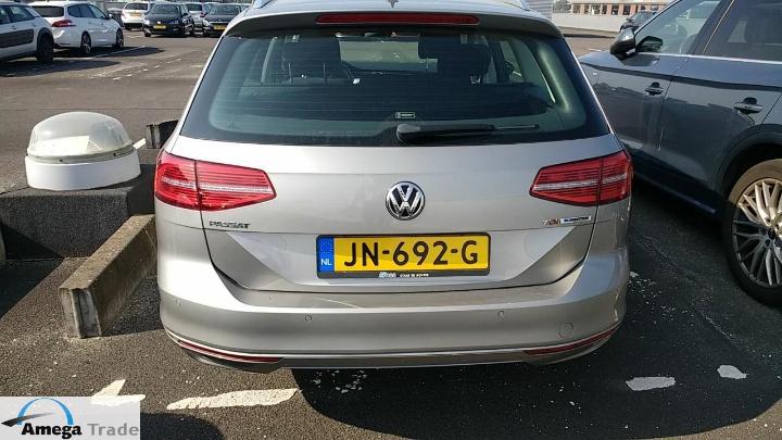 Photo 12 VIN: WVWZZZ3CZGE218711 - VOLKSWAGEN PASSAT 