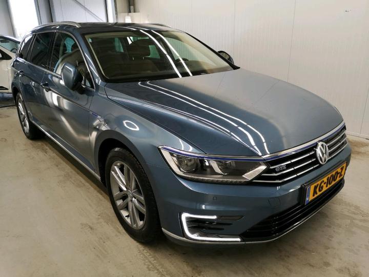 Photo 2 VIN: WVWZZZ3CZGE225803 - VOLKSWAGEN PASSAT 