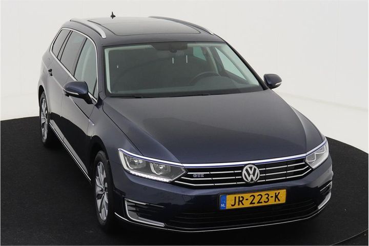 Photo 2 VIN: WVWZZZ3CZGE237746 - VOLKSWAGEN PASSAT 