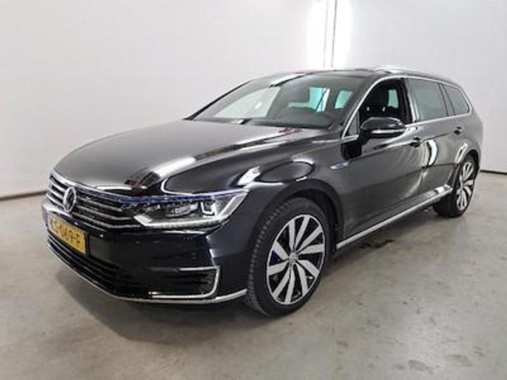 Photo 1 VIN: WVWZZZ3CZGE246303 - VOLKSWAGEN PASSAT 