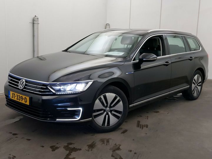 Photo 1 VIN: WVWZZZ3CZGE247215 - VOLKSWAGEN PASSAT 