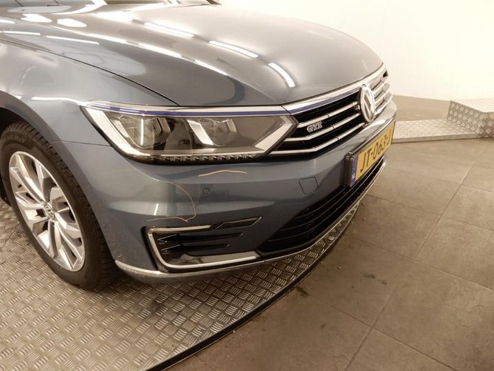 Photo 25 VIN: WVWZZZ3CZHE000300 - VOLKSWAGEN PASSAT 