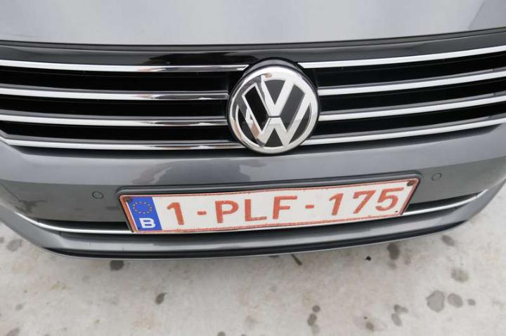 Photo 5 VIN: WVWZZZ3CZHE002302 - VOLKSWAGEN PASSAT 