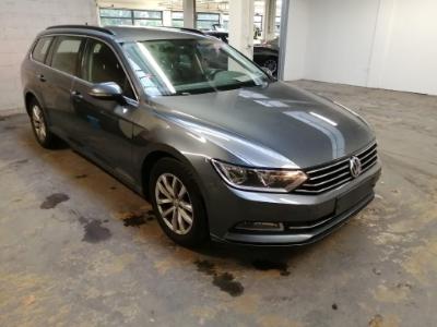 Photo 2 VIN: WVWZZZ3CZHE005701 - VOLKSWAGEN PASSAT 