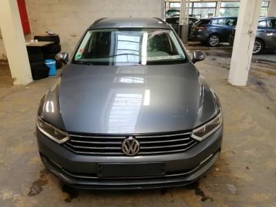 Photo 5 VIN: WVWZZZ3CZHE005701 - VOLKSWAGEN PASSAT 