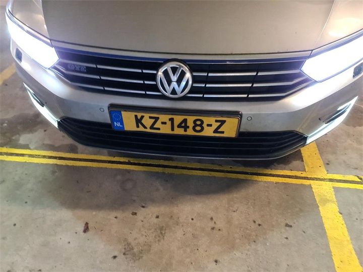 Photo 32 VIN: WVWZZZ3CZHE008625 - VOLKSWAGEN PASSAT VARIANT 