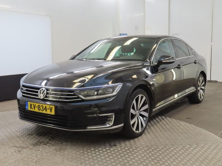 Photo 1 VIN: WVWZZZ3CZHE014602 - VOLKSWAGEN PASSAT 