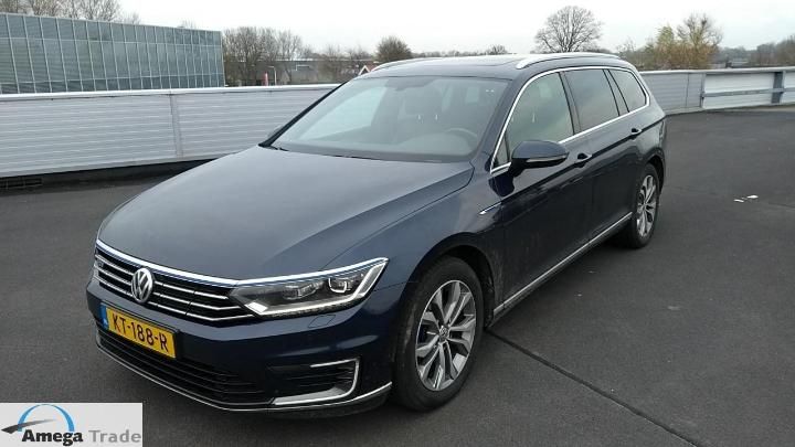 Photo 1 VIN: WVWZZZ3CZHE014961 - VOLKSWAGEN PASSAT 