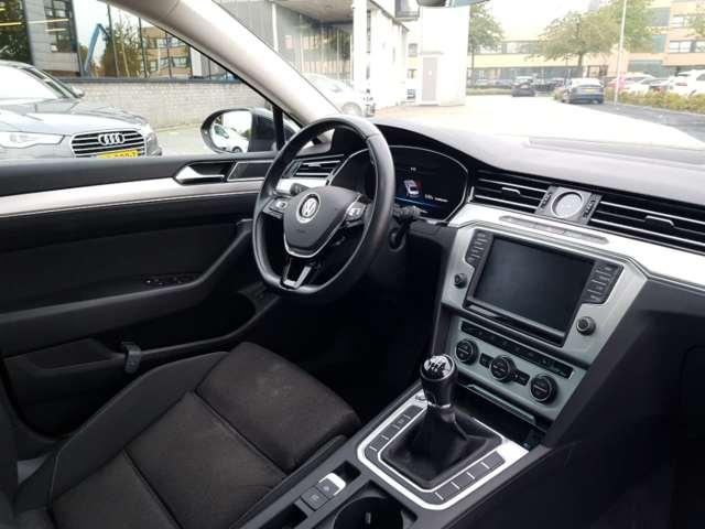 Photo 3 VIN: WVWZZZ3CZHE016521 - VOLKSWAGEN PASSAT 