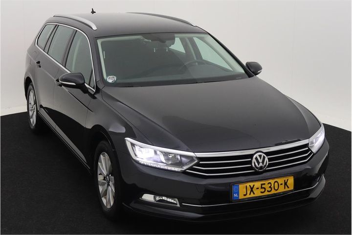 Photo 2 VIN: WVWZZZ3CZHE020345 - VOLKSWAGEN PASSAT 