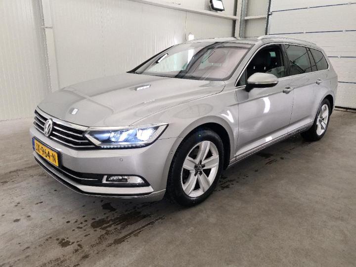 Photo 1 VIN: WVWZZZ3CZHE021934 - VOLKSWAGEN PASSAT 