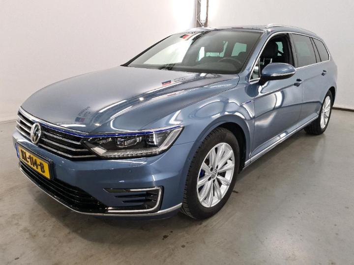 Photo 1 VIN: WVWZZZ3CZHE027144 - VOLKSWAGEN PASSAT 