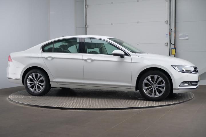 Photo 5 VIN: WVWZZZ3CZHE029519 - VOLKSWAGEN PASSAT 