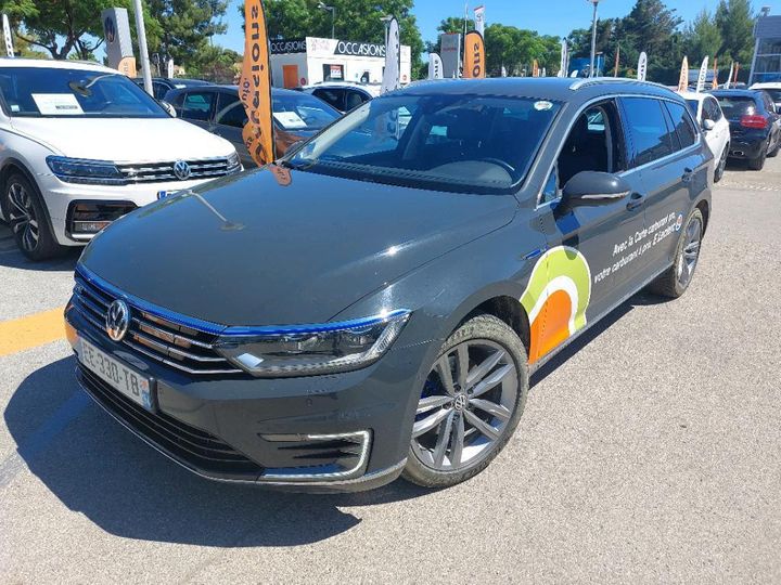 Photo 1 VIN: WVWZZZ3CZHE031388 - VOLKSWAGEN PASSAT 