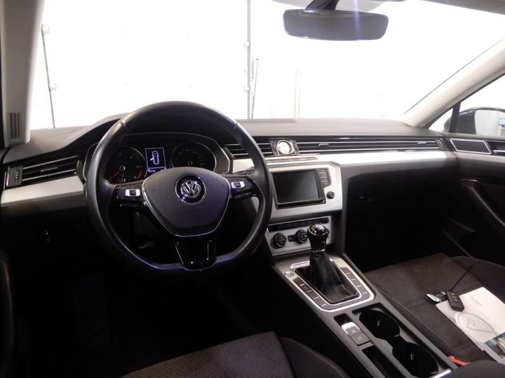 Photo 3 VIN: WVWZZZ3CZHE033918 - VOLKSWAGEN PASSAT 