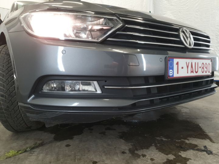 Photo 9 VIN: WVWZZZ3CZHE037447 - VOLKSWAGEN PASSAT 